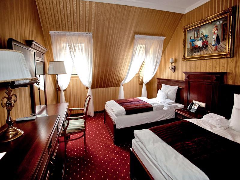 Hotel Obester Debrecen Luaran gambar