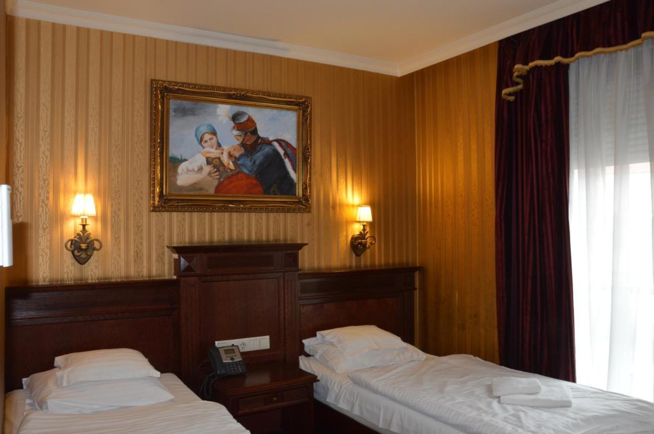 Hotel Obester Debrecen Luaran gambar